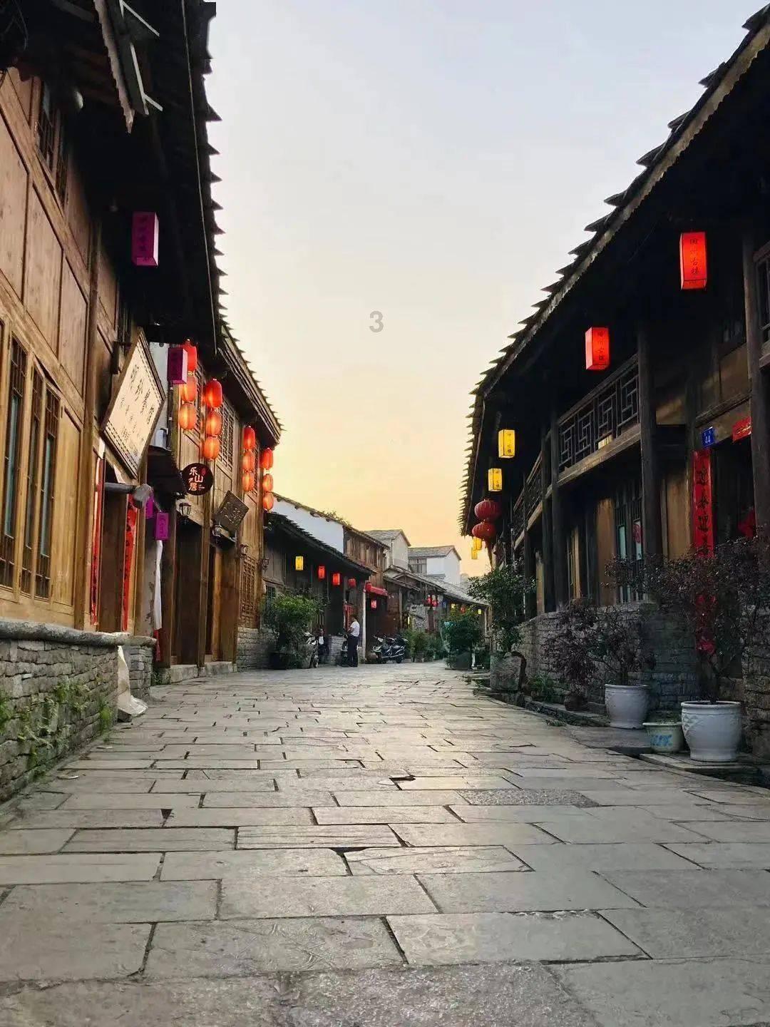 发现有趣 未来婆婆见我第一面就开始哭穷,是什么意思?我该如何回答她? 网站,了解最新信息!